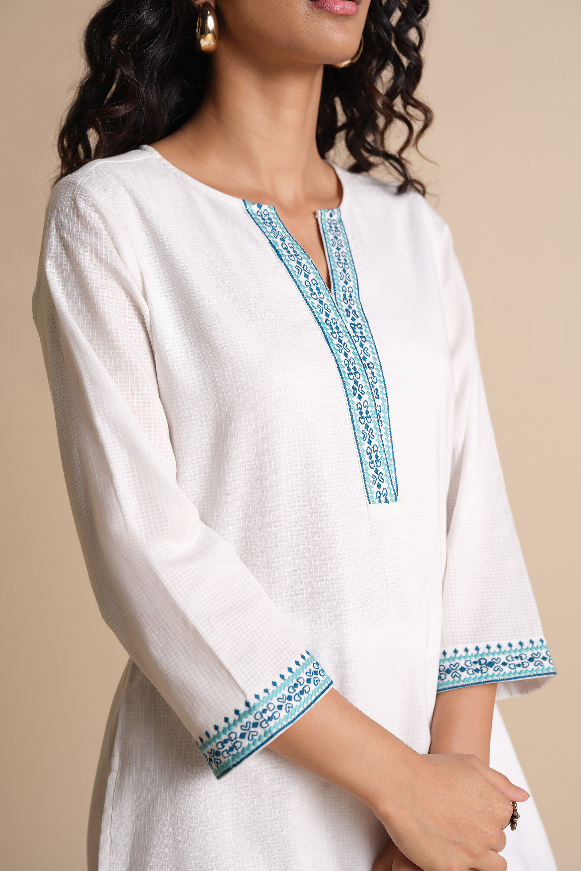 Raahat Kurta, White, image 3